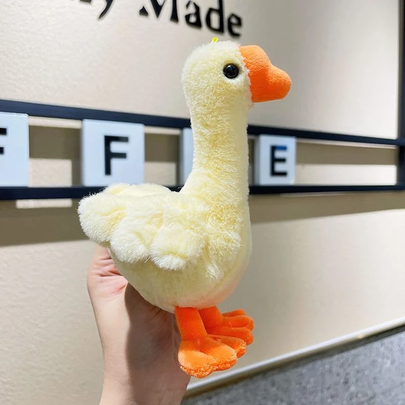 Soft Plush Duck Keychain Adorable Animal Keyring Bag Purse Accessory Stuffed Cartoon Duckling Bag Charm Gift for Ladies