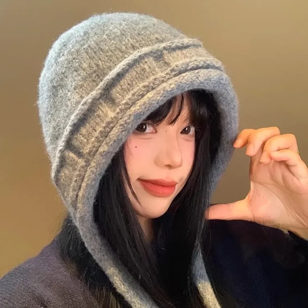 Warm Knitted Cap Winter Anti-cold Thickened Bomber Hat Fashionable Ear Protection Windproof Women Pullover Ear Flap Cap