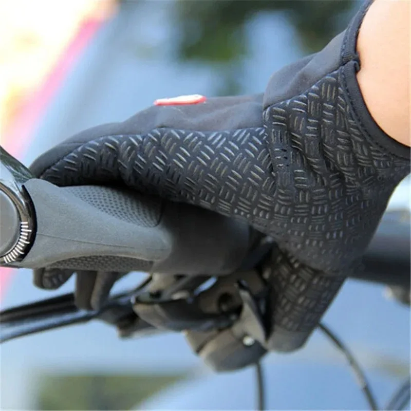 Unisex Waterproof Thermal Cycling Gloves with Touchscreen Capability