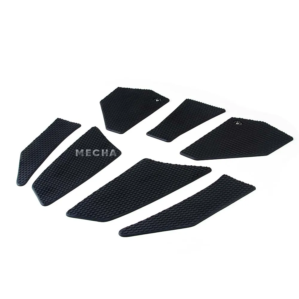 Рисунок 6 - Змеиная кожа, накладки для бака