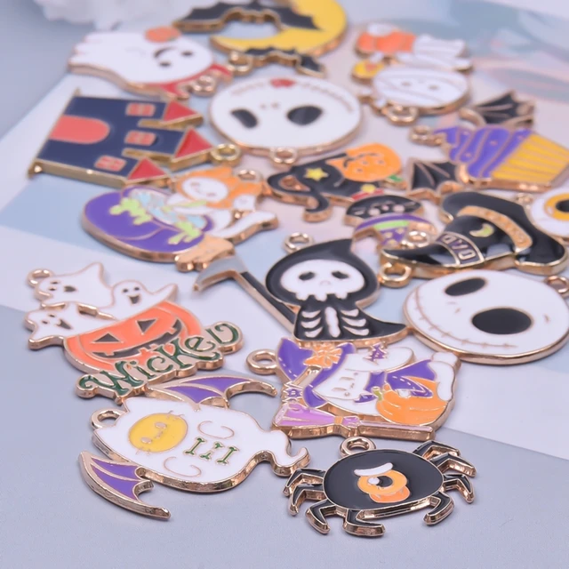 카와이 해골 마녀 에나멜 참으로 할로윈 정신 넣기