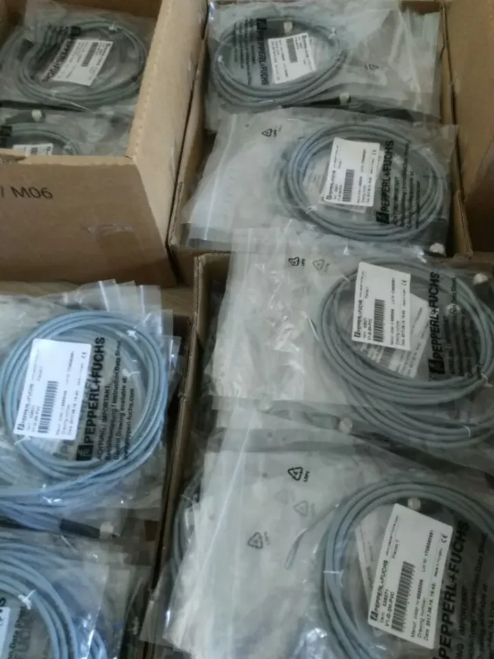 

V15-G-2M-PVC 100% new and original and genuine