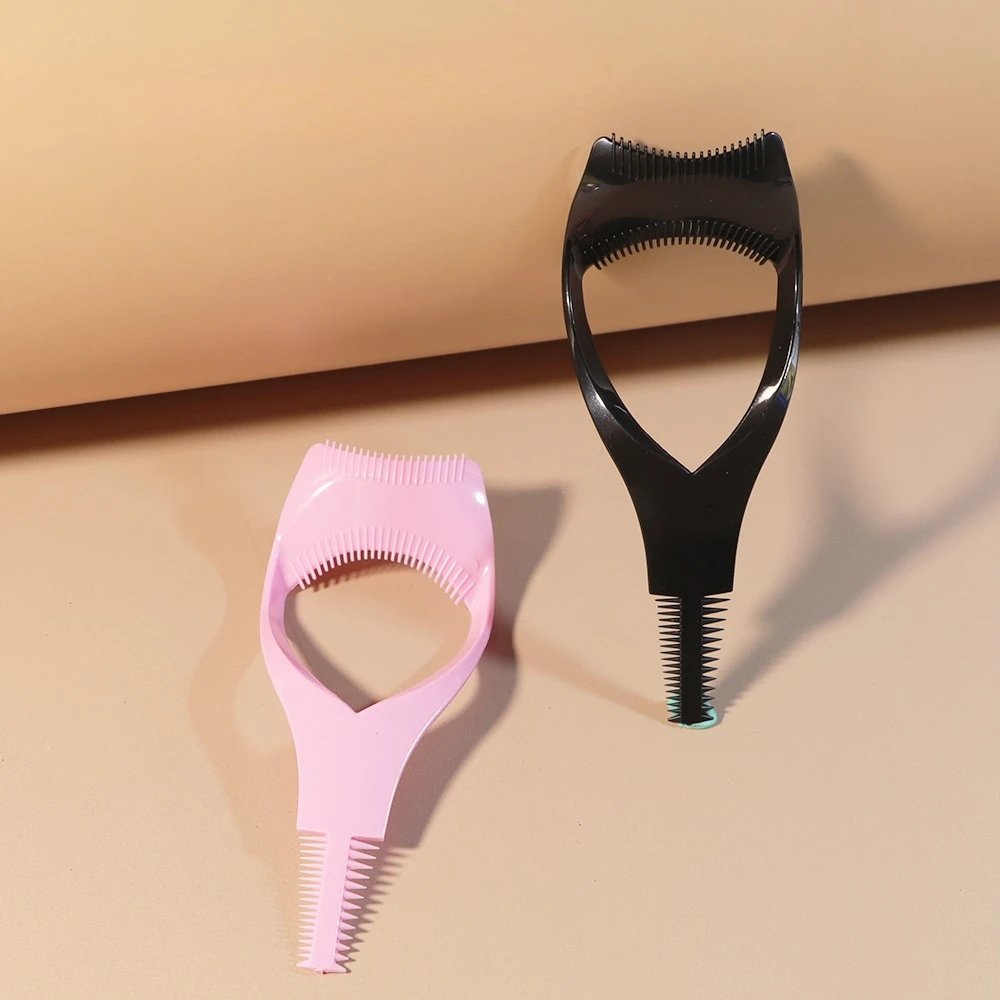 3 in 1 Eyelash Tools Makeup Mascara Shield Guard Curler Applicator Comb Beauty Cosmetic Tool Guide Card Makeup Tool 3 Colors New 12 S2e2b9f70b75d4af494721566dd339a0fV