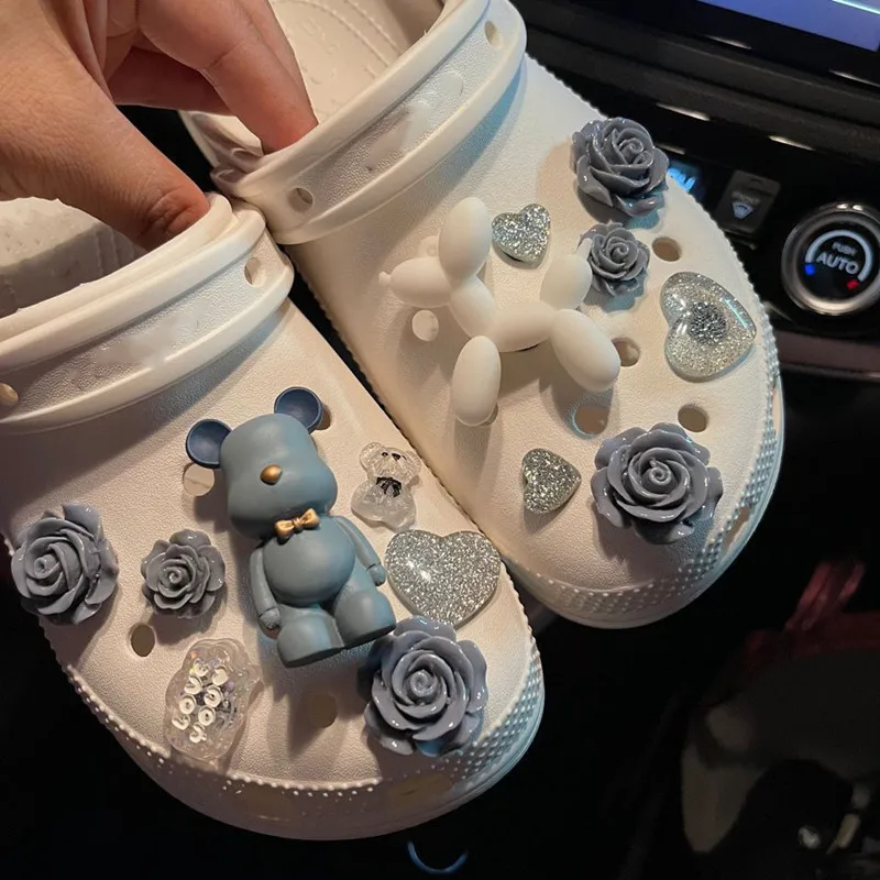 

Rhinestone Bears Croc Charms Designer DIY Cute Candy Flowers Decaration Accessories for JIBS Clogs Kids Boys Women Girls Gifts