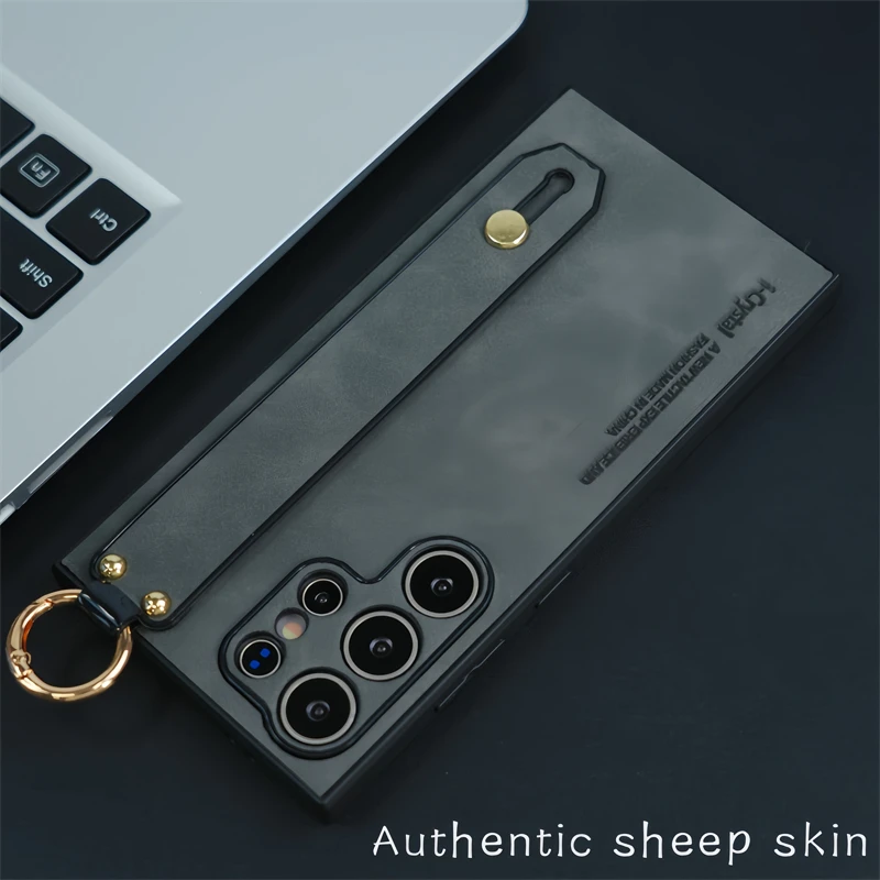 Luxurious Leather Sheepskin Wrist Phone Case