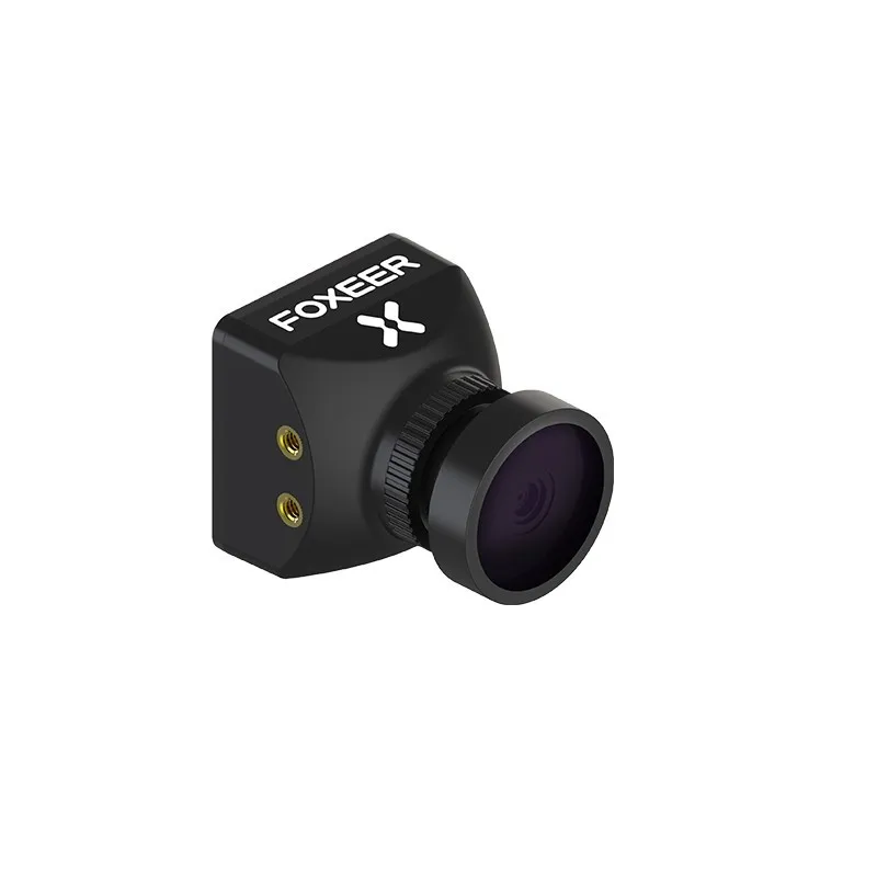 Caméra FPV Razer Mini V3 1200TVL en action, affichant une image claire sur un écran de contrôle.