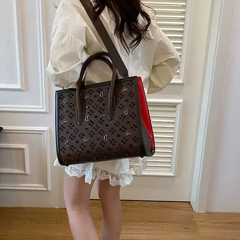 A Brand-new Luxury Design in 2025, Creating A Casual, Multi-functional and Large-capacity Single-shoulder Women's Crossbody Bag