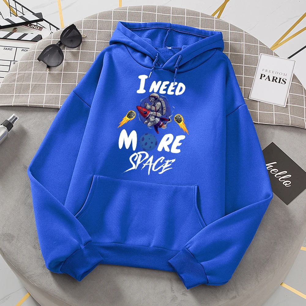 

I Need More Space Riding A Rocket To The Moon Women'S Hoodies Simple Fleece Hoodie Street S-Xxl Hoody Casual Fashion Pullovers