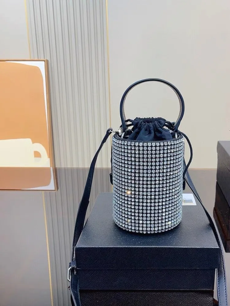 Women's Handbag Shoulder Messenger Bag Dinner Party Bling PurseCrystal Shiny Rhinestone Diamond Evening Clutch Bag Bucket Bags