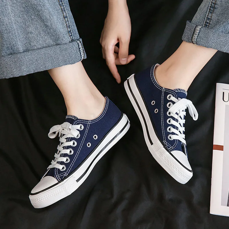 Trend Couple Canvas Shoes Men Women Fashion Sneakers Non-slip Soft Flat Vulcanized Shoes Breathable Canvas Lace-up Casual Shoes
