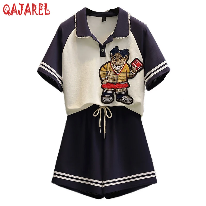 

Женский Повседневный костюм-двойка, элегантный белый топ с мультяшным принтом и воротником-поло и шорты мини в Корейском стиле, комплект из двух предметов, лето 2024