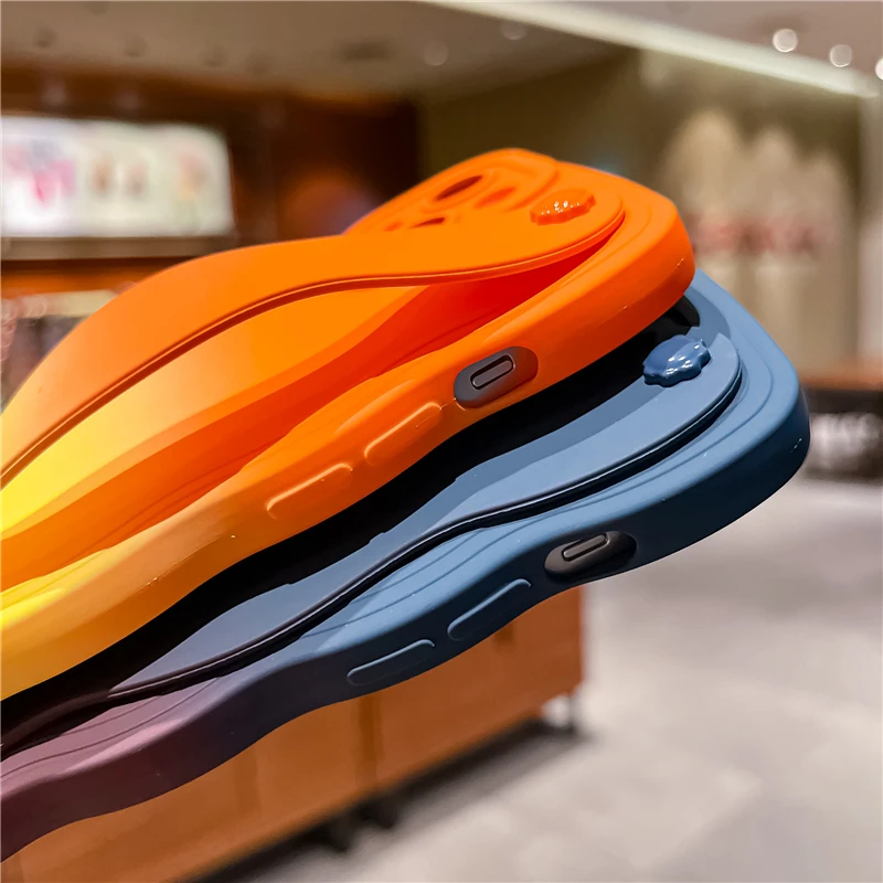 Custodia sfumata in silicone liquido con cinturino da polso Ins per iPhone 13 12 MiNi 11 Pro XS Max XR X 14 Plus Soft Phone_voghion.com