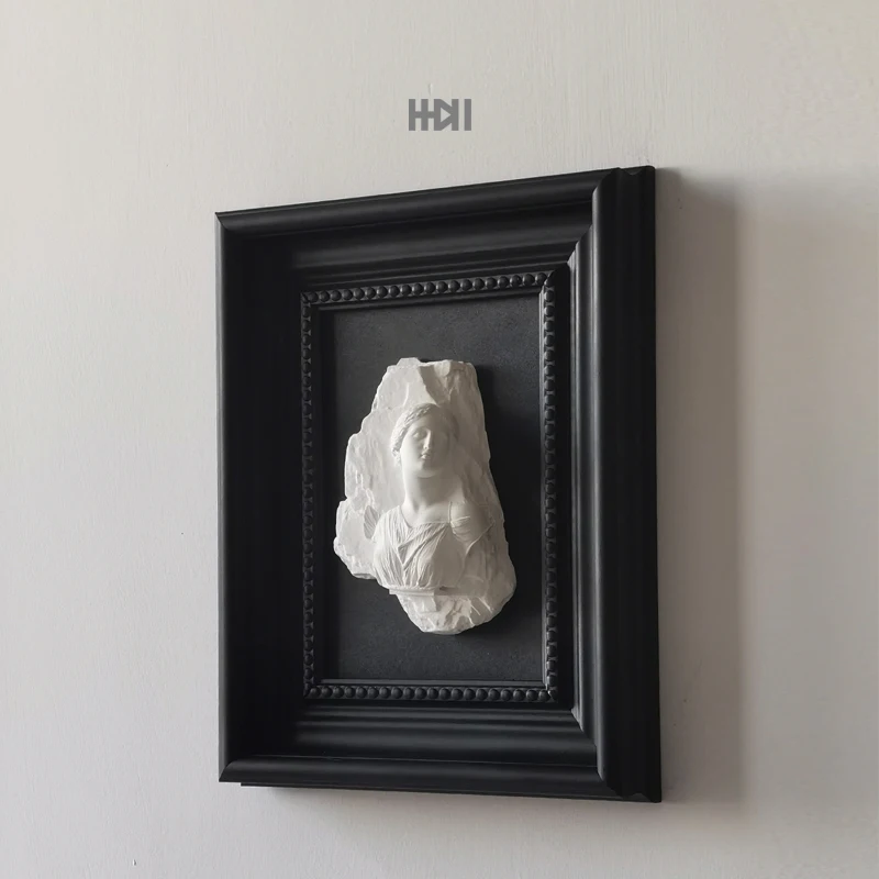 

2023 New Niobe's Daughter 3D Relief Sculpture Eco-friendly Gypsum Foaming Resin Frame Home Decoration Painting Office/Hotel