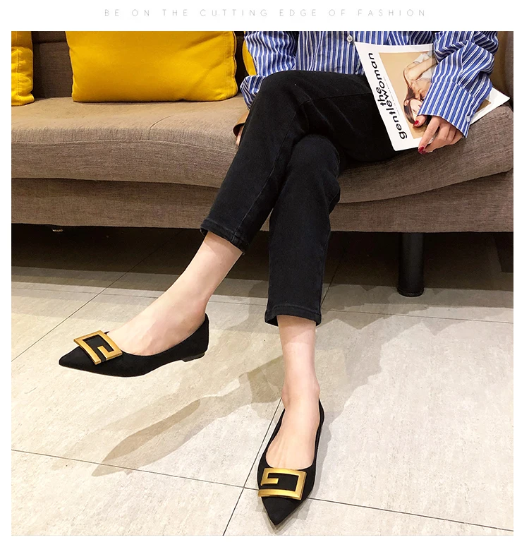 Flat Shoes for Women 2023 New Autumn Spring Pointed Toe Black Metal Buckle Retro Ladies Shoes Loafers Large Size 43 44 45 46