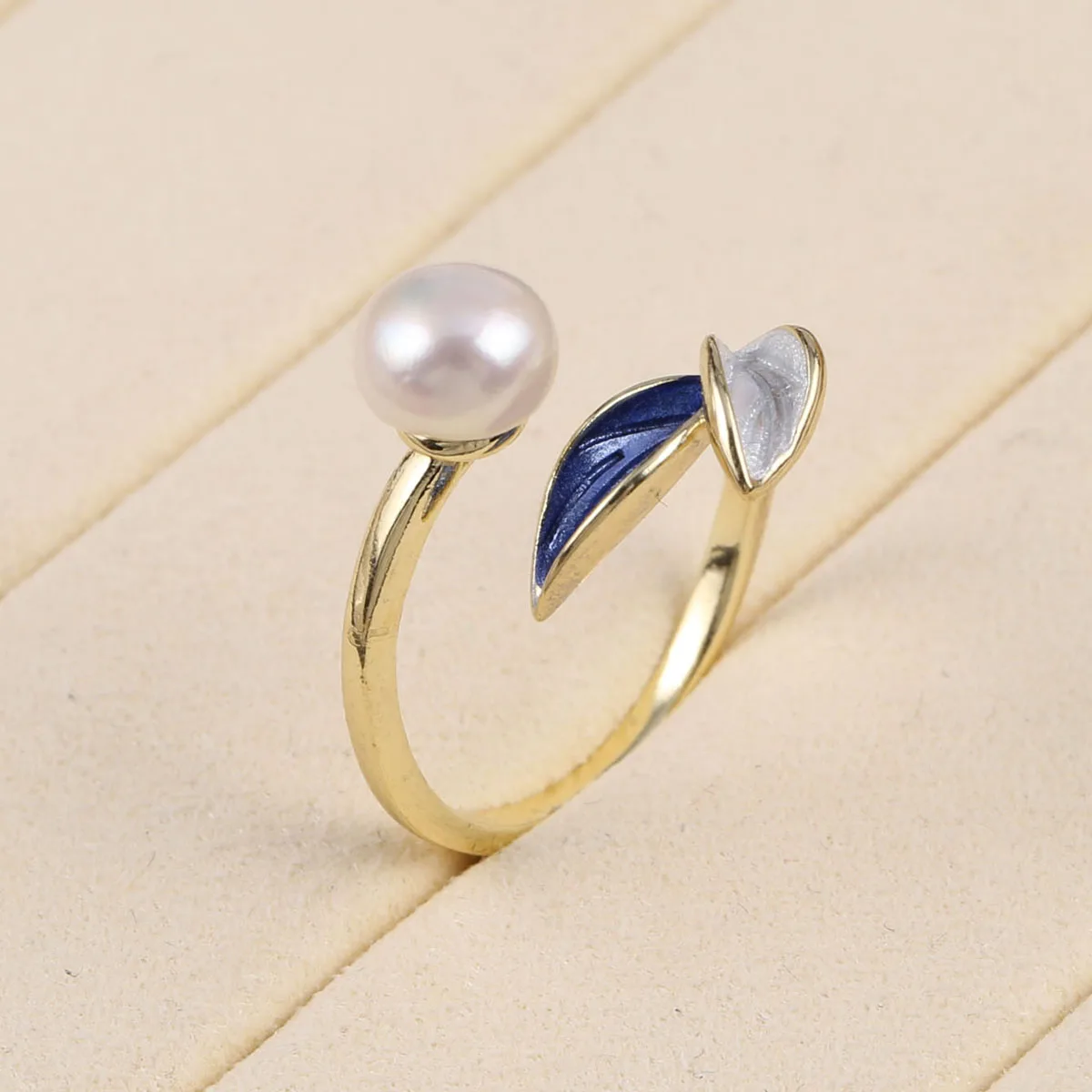

Natural freshwater pearl Rings Retro Fashion Rings Gold Plated Adjustable Ring for women Fine Jewelry Memorial Day wedding gifts