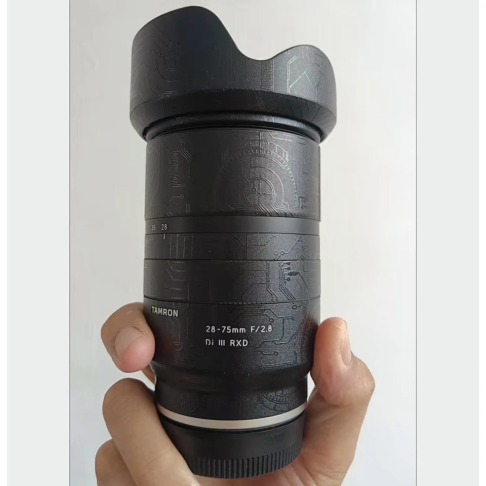 Tamron 28-75mm F2.8 Di III RXD スキンシール付 tamron_red_mamba_6378b030-f5d1