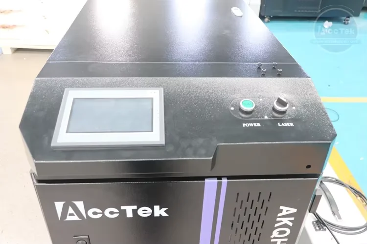 Laser Cleaning Machine Car Parts Rust Remove Laser Cleaner Handheld Type Fiber Remove Rust Metal Steel JPT Raycus 1000W 2000W 4