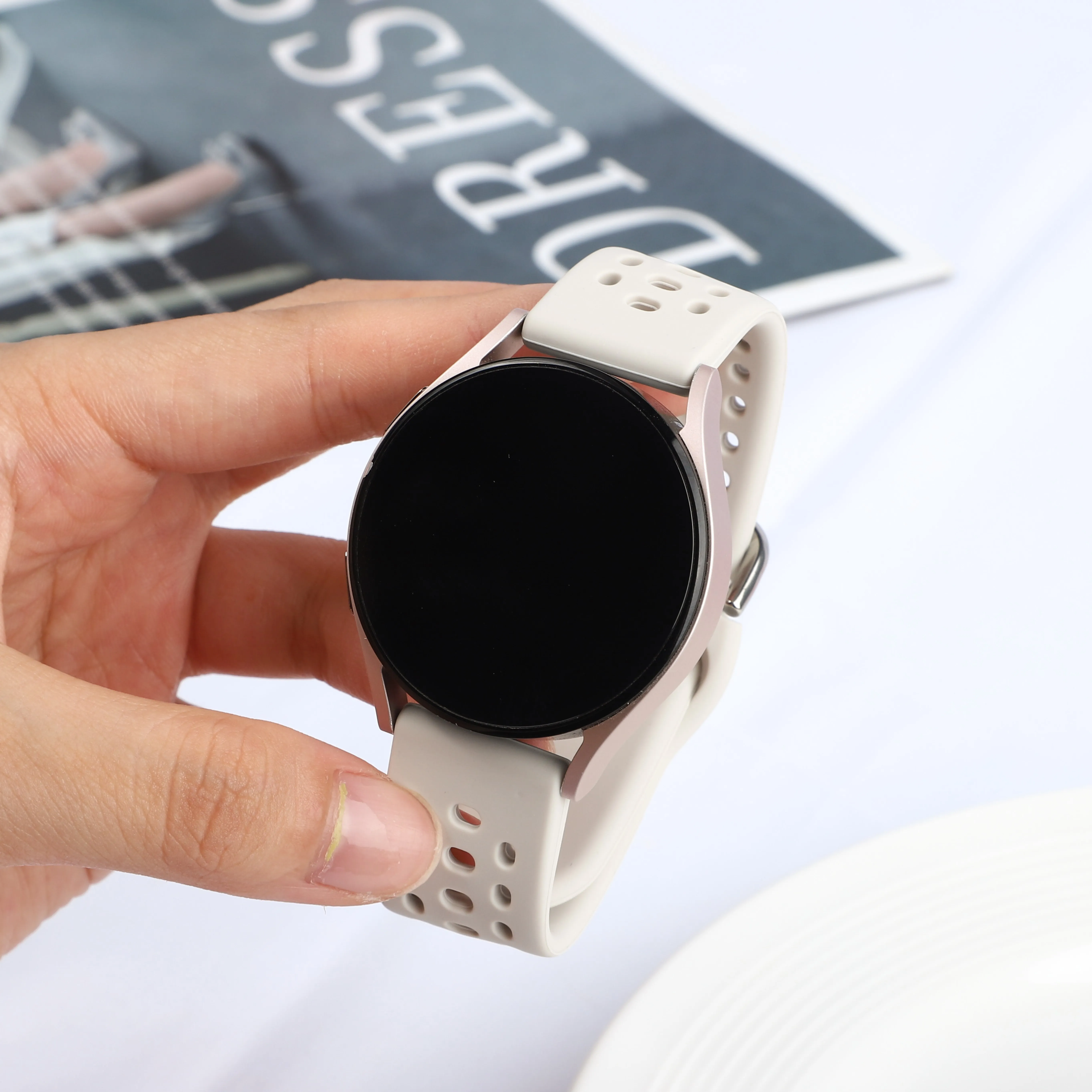 Silicone Sports Strap - 20mm Versatile Watch Band