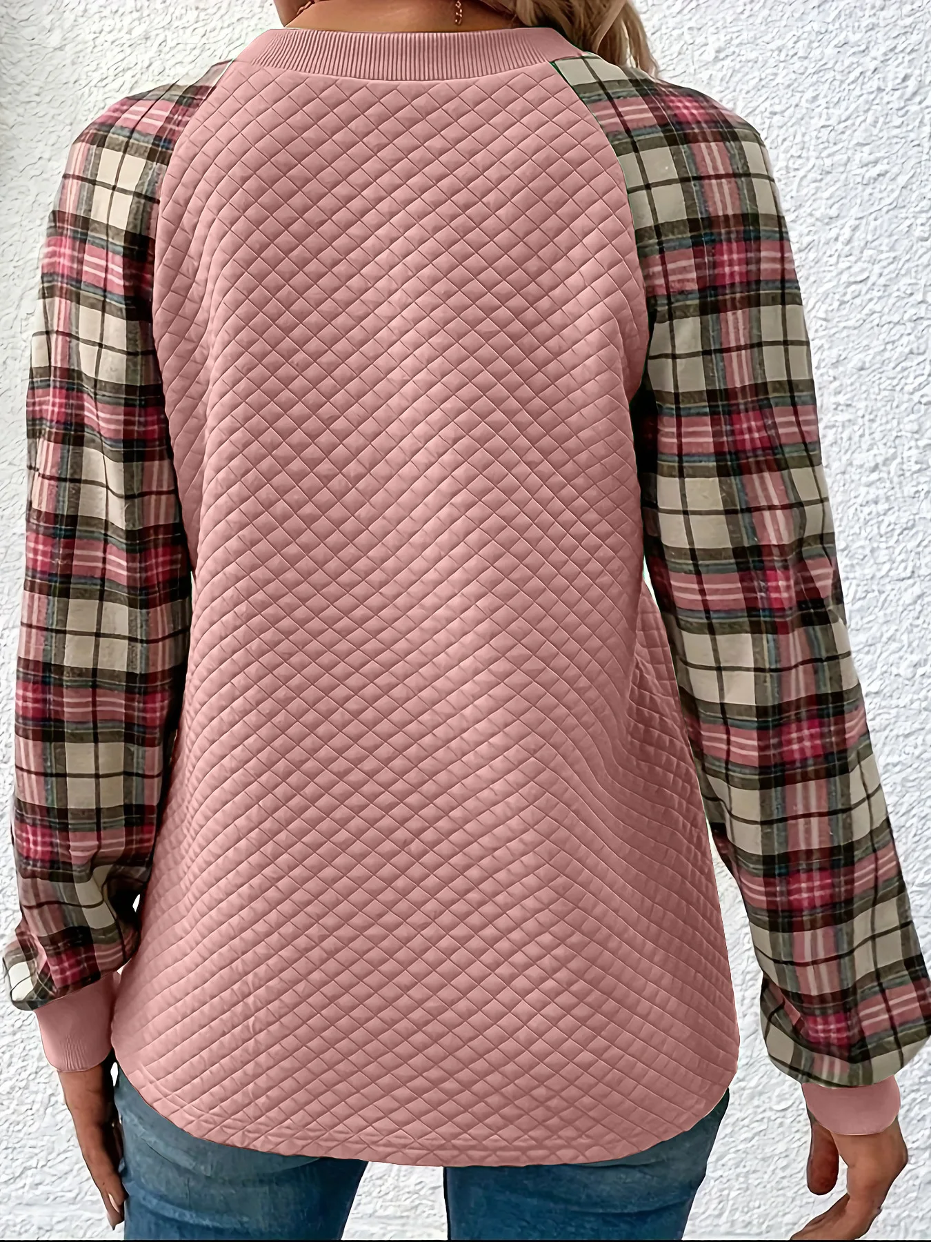 2025, europäische und amerikanische Damenmode, Diamant-Plaid, gespleißt, langärmelig, Rundhalsausschnitt, lässiges Sweatshirt – Detail 15
