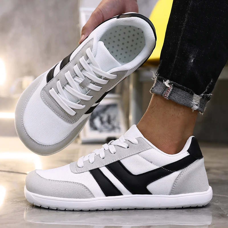 Wide Shoes Anti Slip Lightweight Breathable Running Shoes Minimalist Barefoot Cross Training Shoe Anti Slip Toe Walking Shoes 2