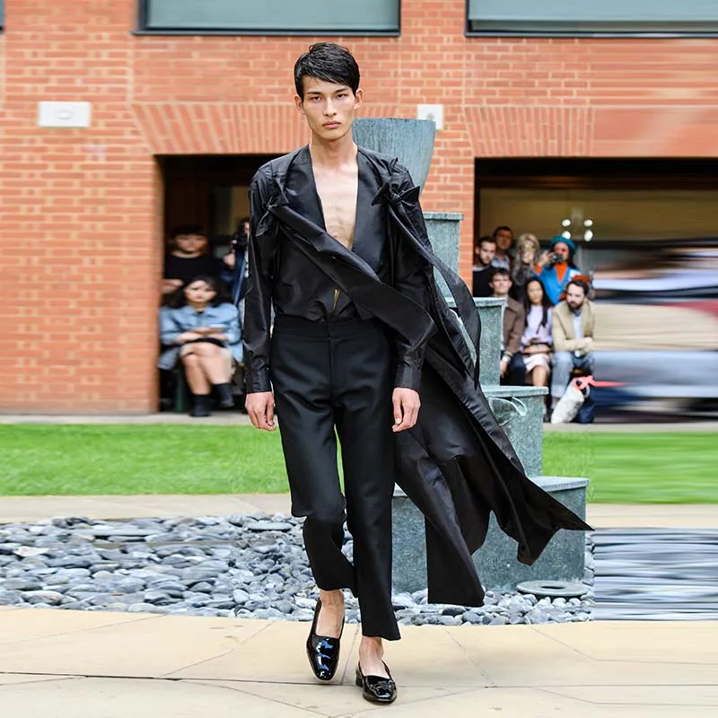 Slide image 5858404262664d47a1eeeea612417348