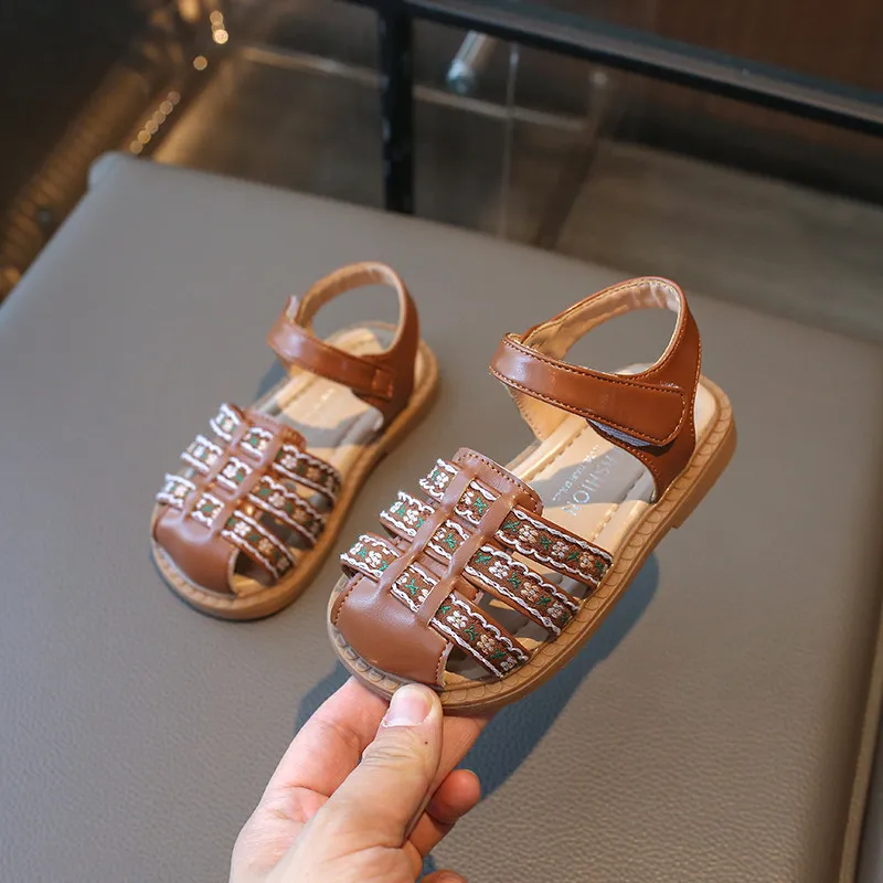 Kids Embroidery Thin Band Cross Sandals Cover Toes Shoes Baby Girls Boys Hoop Loop Sandal Summer Child Barefoot Beach Shoe for