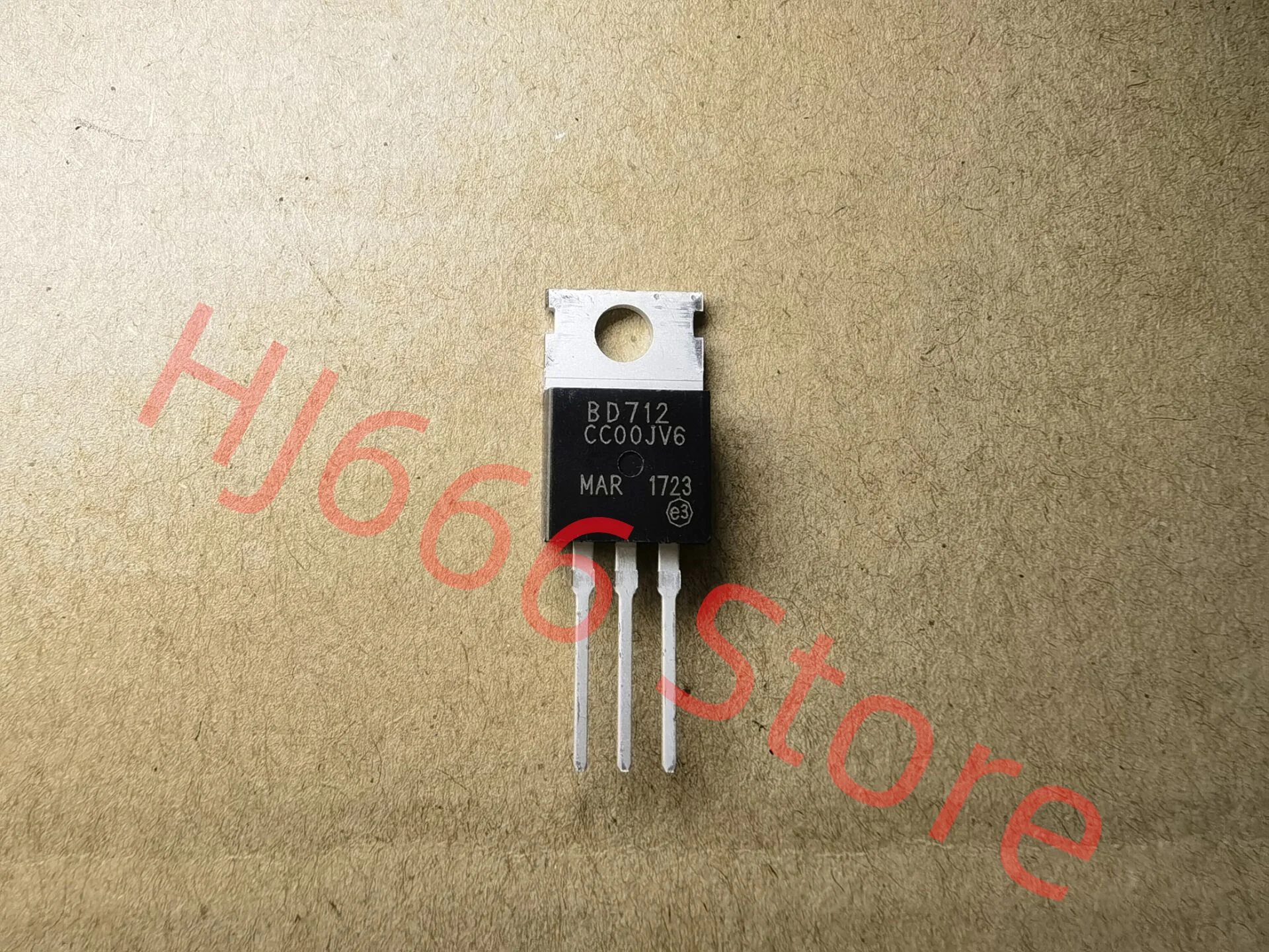 

20pcs/lot BD712 TO220
