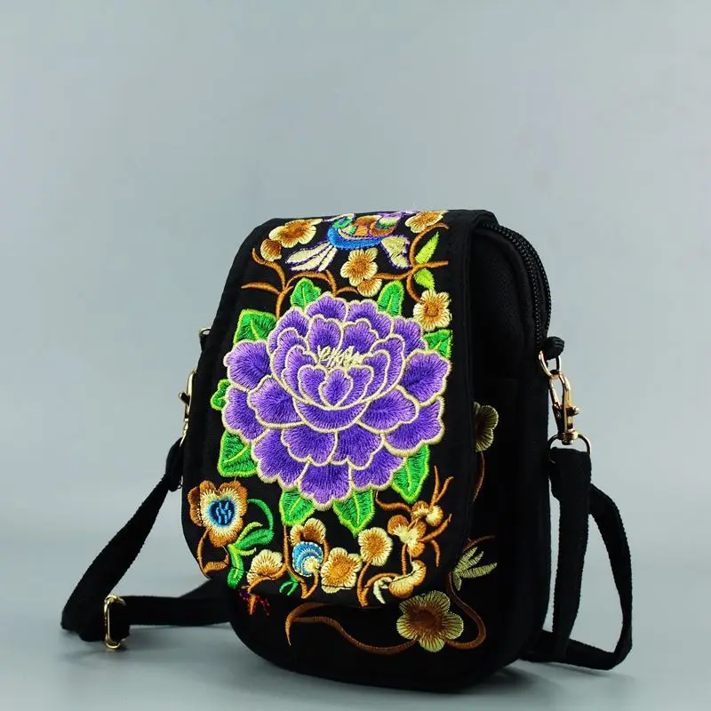 Women Shoulder Bag Vintage Floral Embroidered Crossbody Zip Bag Embroidered Mobile Phone Travel Pouch
