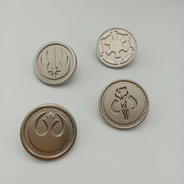 New Star Wars Anakin Skywalker Obi-Wan Kenobi Jedi Knight Badge Darth Vader Accessori Cosplay Spilla In Lega Pin Collection Gift