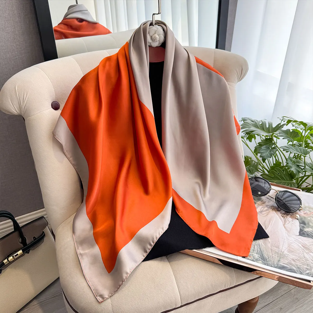 Latest Design Luxury 90cm Silk Women Scarf Sunscreen Foulard Shawl Hijab Female Hair Hijab Wraps Neckerchief Bandanda Echarpe