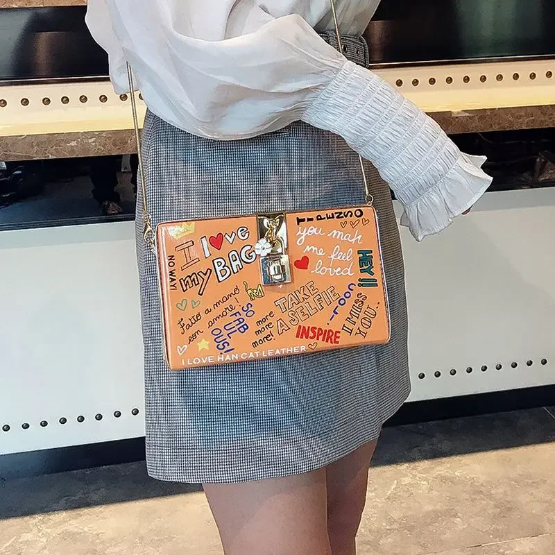 Crossbody Bags Letter Printing Trend Design Personality Box All Match Fashionable Casual Sweet Mini Chain Shoulder Bag for Women