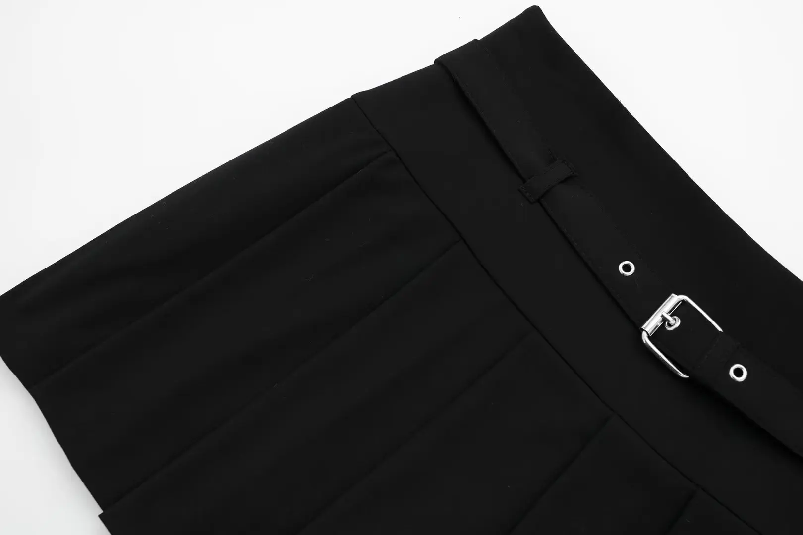 2024 frauen Mode Vintage Chic Röcke Solid Black Hohe Taille Gürtel Dekoration Röcke Weibliche Sweetwear Stil Mini Röcke – Detail 6
