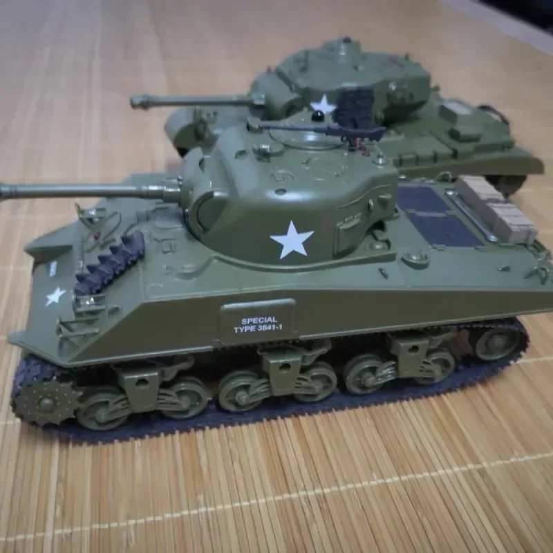 1/30 Tanks Sherman Vs Pershing Infrared Battle Tanks 2.4ghz Rc Battling Panzer Remote Control Us Model Toys