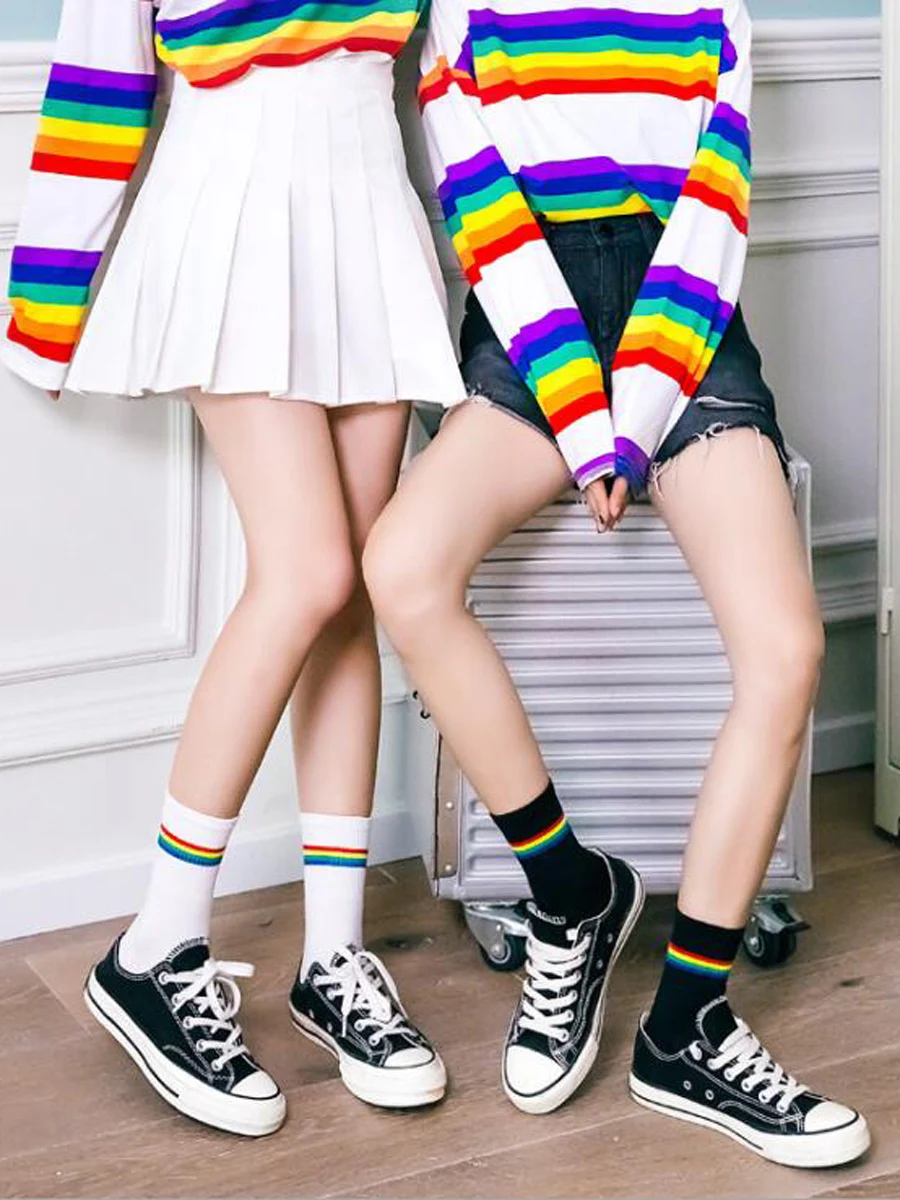 Description Picture 5 of itemWomen Fashion Colorful Kawaii Cute Cartoon Rainbow Striped Cotton Socks Breathable Spring and Autumn Retro College Style Socks