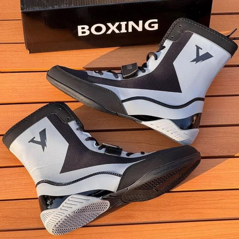 Men's 21cm High-Top Boxing Shoes Wrestling Anti-Slip Durable Combat Shoes for Muay Thai, Kickboxing & Martial Arts Training