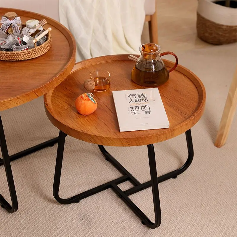 طاولة قهوة دائرية عصرية من الخشب والمعدن لغرفة الم...