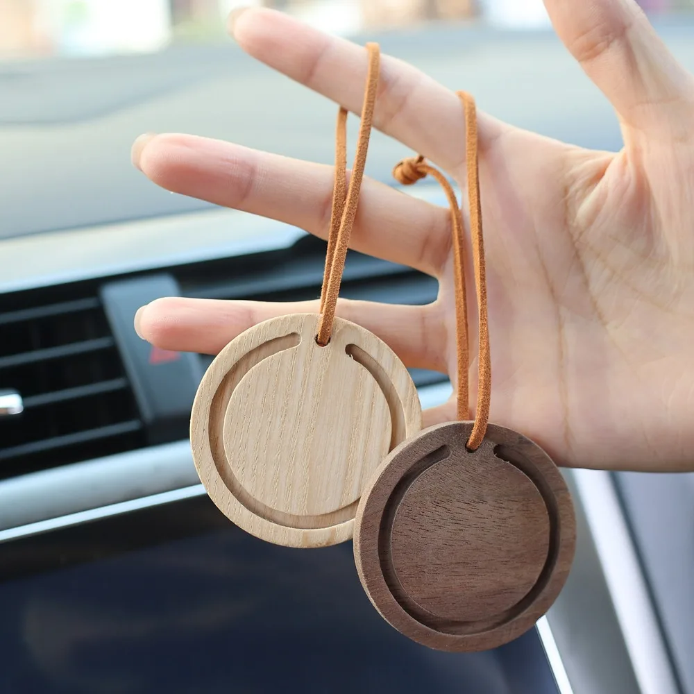 Natural Wooden Auto Aromatherapy Diffuser Pendant - Essential Oil Fragrance Hanging Ornament