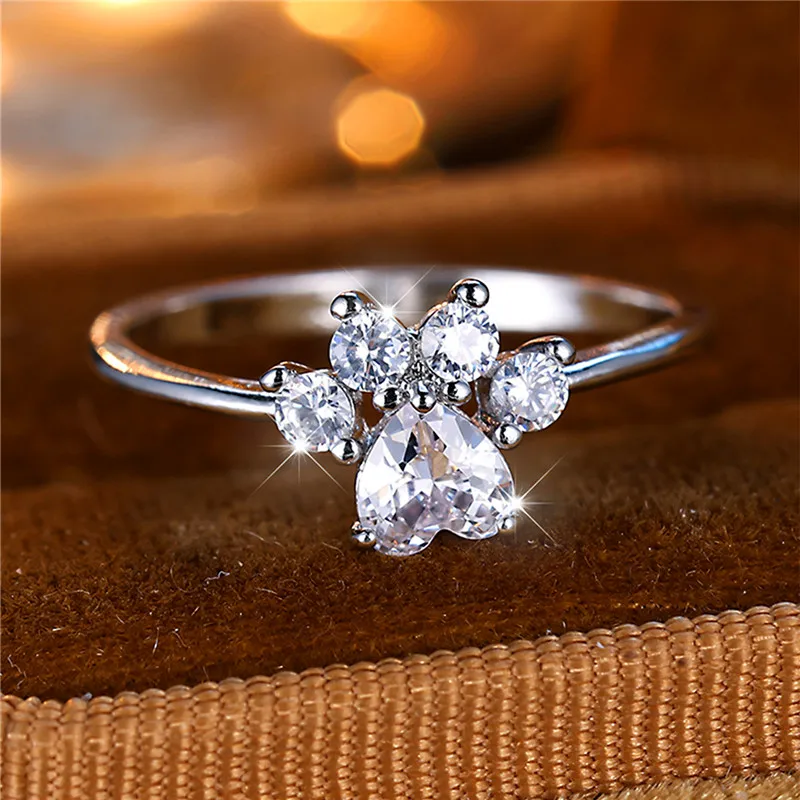 Cute Female Small White Zircon Stone Heart Engagement Ring Trendy Silver Color Bride Wedding Jewelry Gift For Women