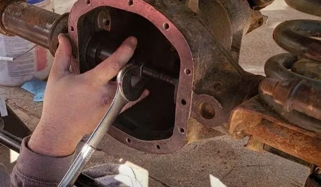 Werkzeug zur Installation der inneren Achsdichtung Dana 30/44/60 Vorderdifferenziale für Jeep Dodge Chevrolet VolvoGMC International Mercury. – Detail 14