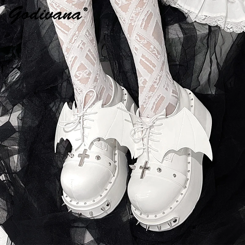 Original Lolita Punk Y2g Hot Girl Thick Bottom Round Head Pumps Women 2024 Spring Bat Wings Paltform Leather Shoes