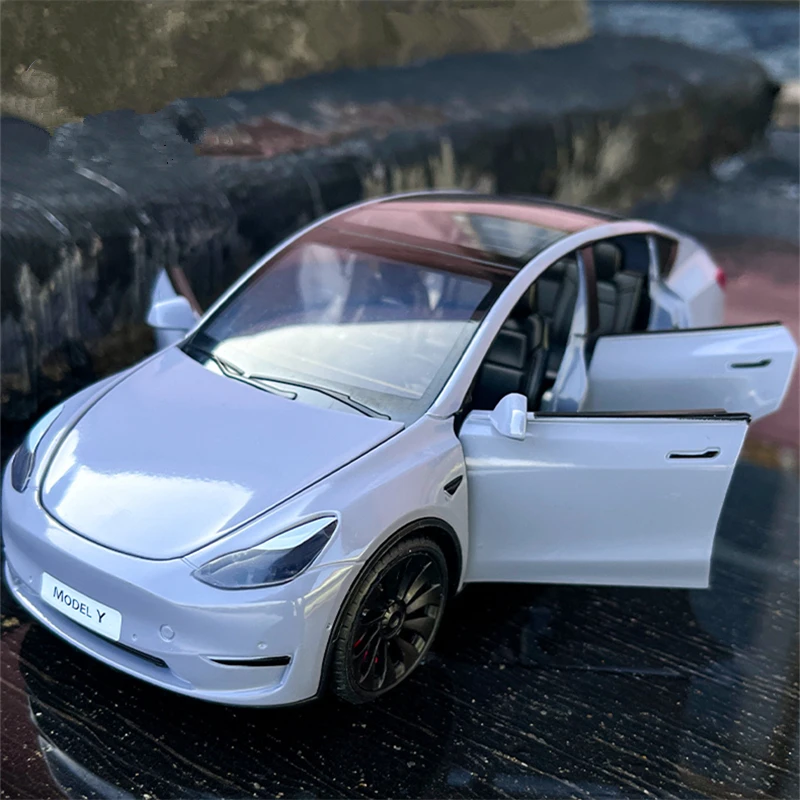 1:24 Tesla Model Y Diecast Car Scale Metal Vehicle Collectibles