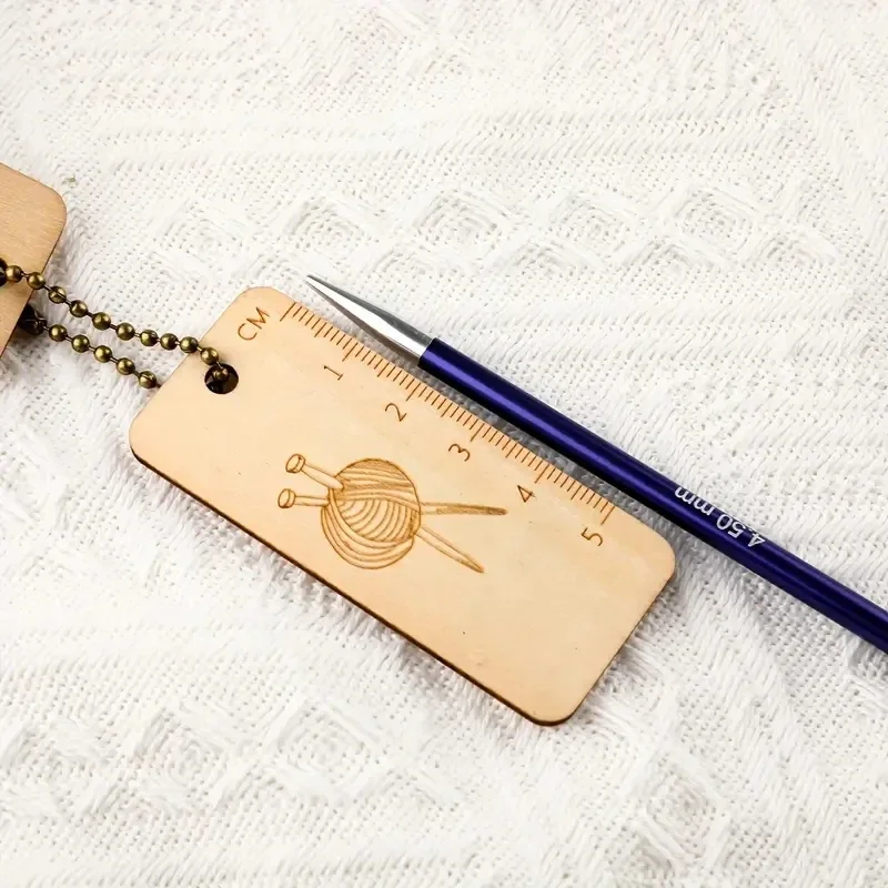 Description Picture 5 of itemWooden Knitting Needle Gauge Ruler Knit Crochet Hooks Measure Tool DIY Craft Sewing Accessory Knitting Tool Travel Set