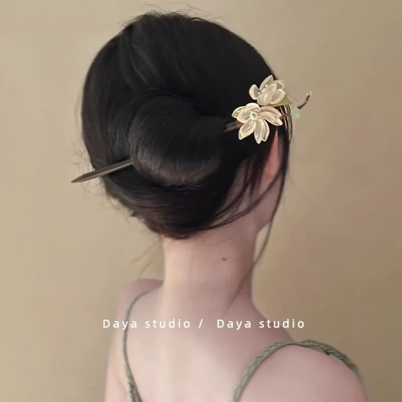 Lotus Hair Sticks Sandalwood Flower Hairpin Forks Chinese Hanfu Hair Accessories Vintage Bride Tiaras Retro Wedding Jewelry