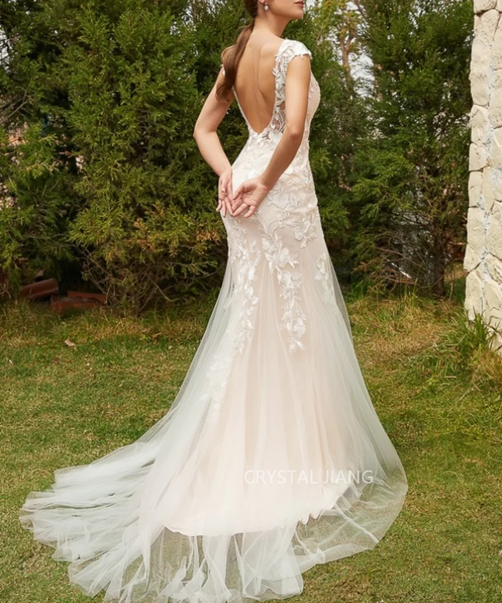 Рисунок 2 - Женское длинное свадебное платье It's yiiya