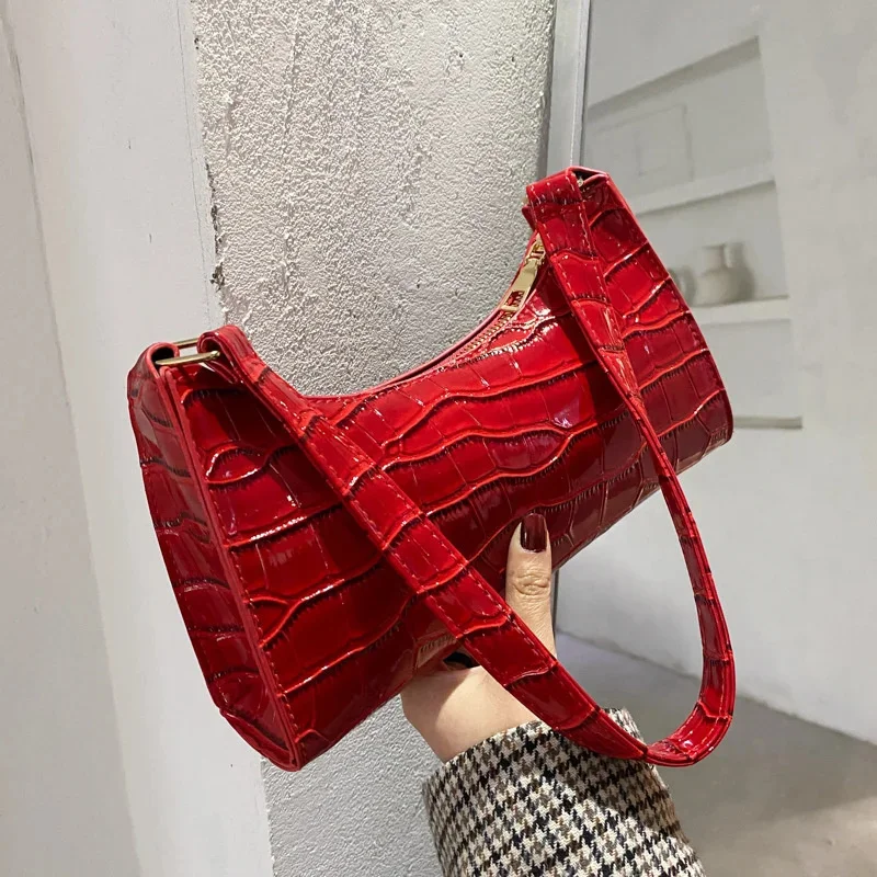 

Women's Tote Shoulder Bag Exquisite Shopping Bag Retro Casual Female Leather Solid Color Chain Handbag for Women 2023