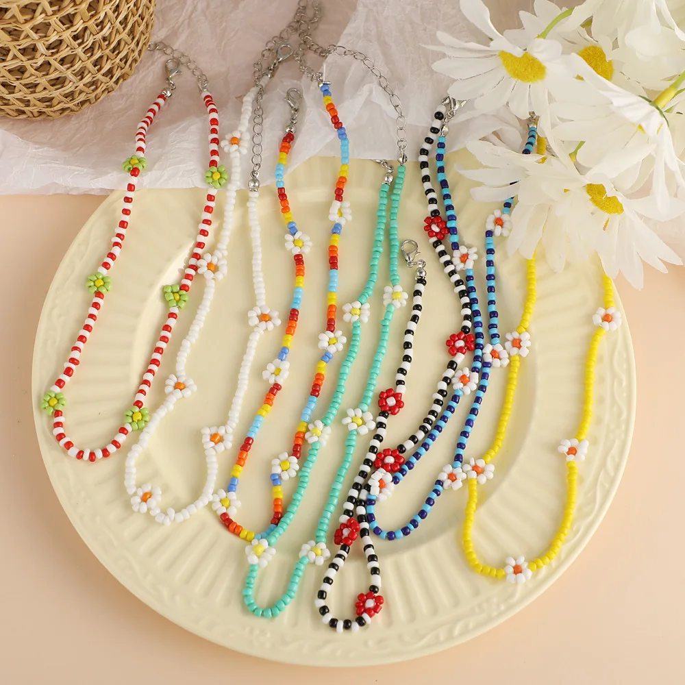 Women Beaded Necklace Daisy Acrylic Flower Boho Clavicle Korean Colorful  Jewelry