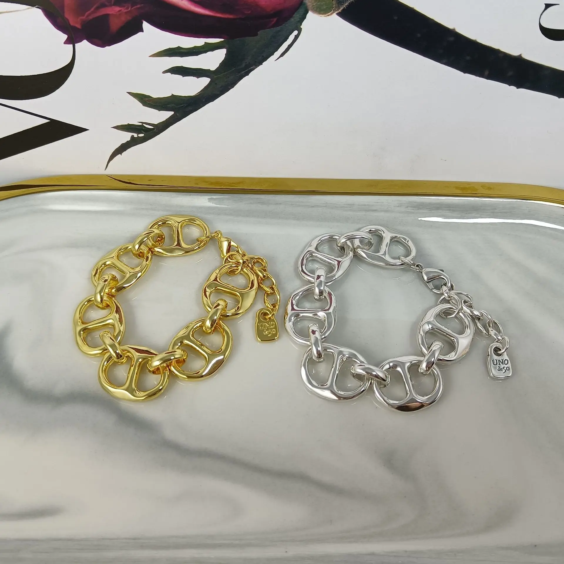 Yisheng alloy bead Bracelet, Silver clasp, fashion, with logo, wholesale, new 2021, European fashion gift bracelet