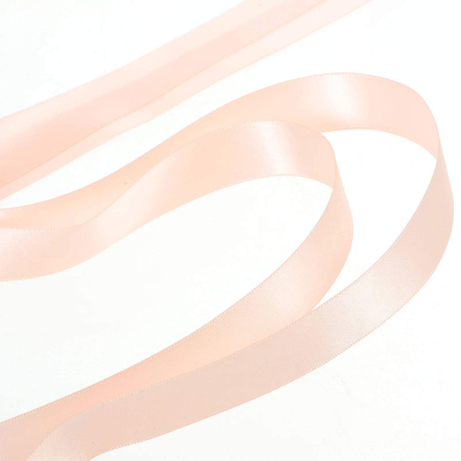 Рисунок 2 - атласные ленты для балета