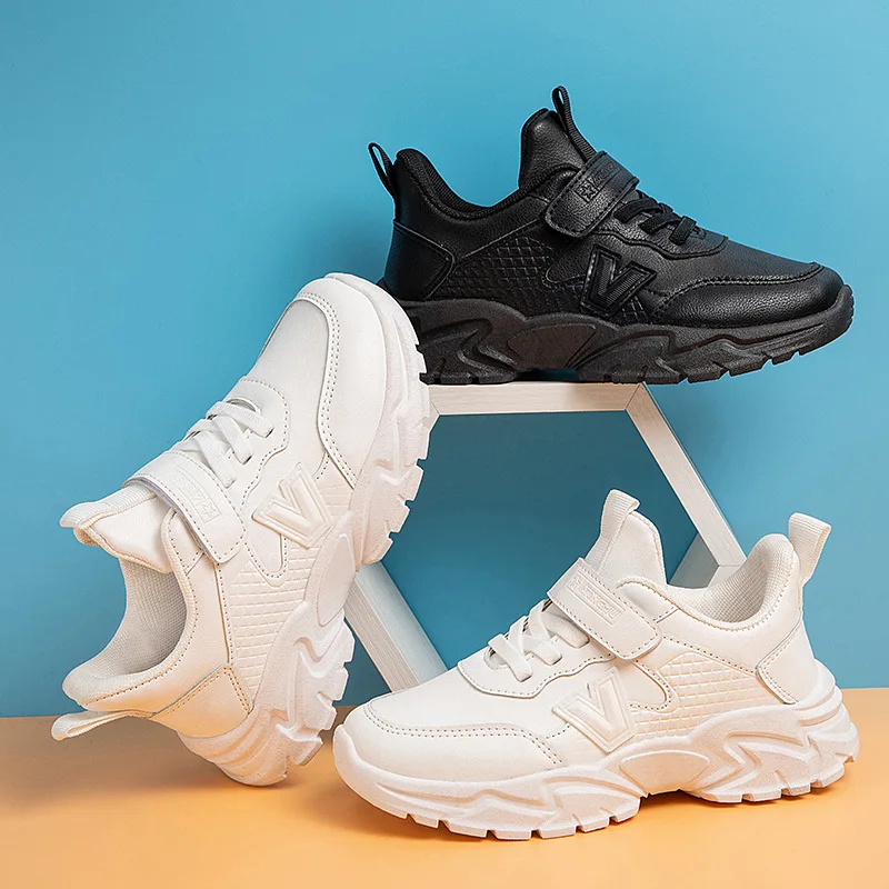 Рисунок 2 - Детские кроссовки