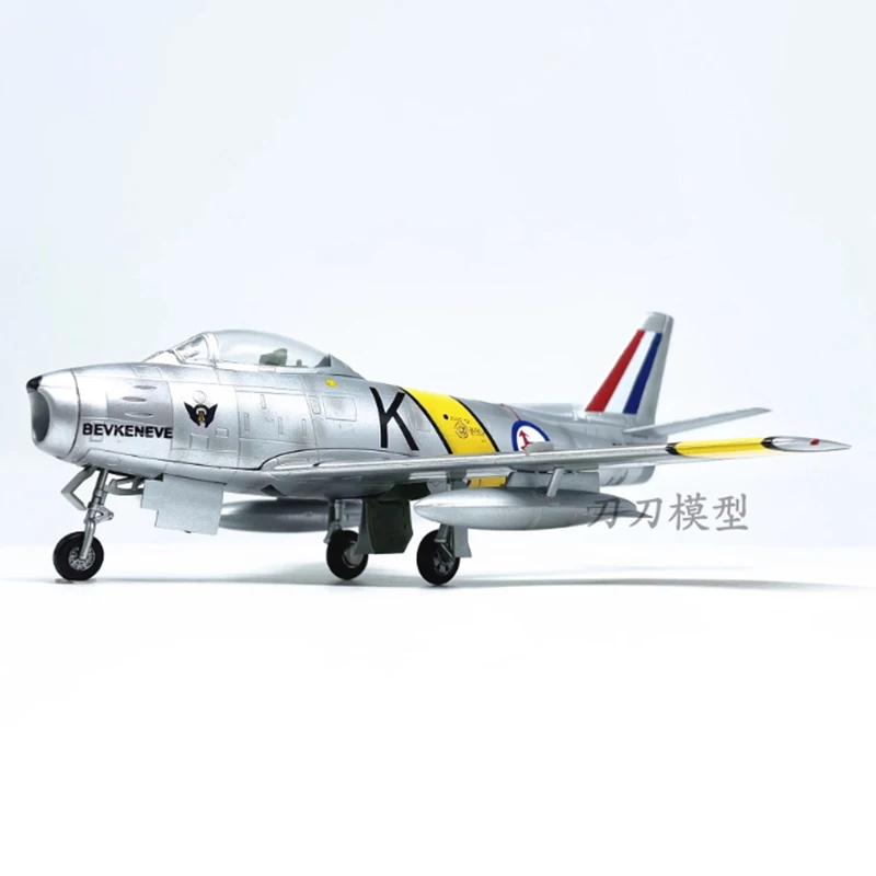 미국 F-86F 전투기 F86 항공기 모델, 완성 정적 시뮬레이션 장식, 성인 소년용 37102 기념품 선물, 1/72 체중계